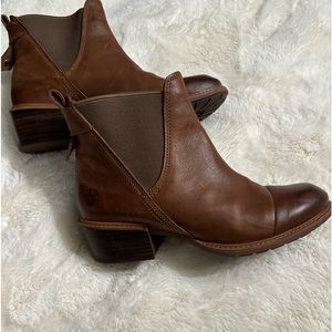 Timberland boots size 9